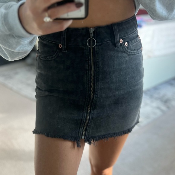 Free people black denim skirt - Picture 2 of 5